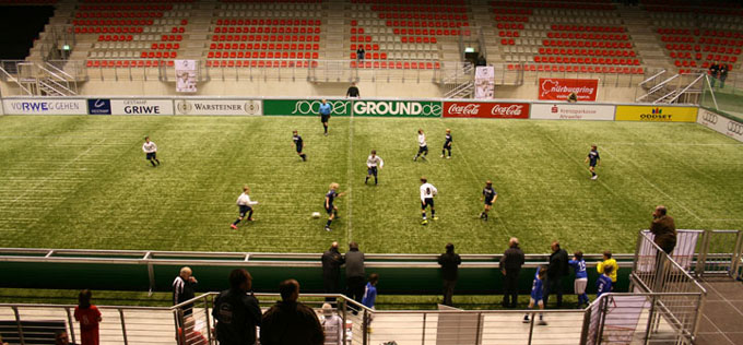 Hallenfu&#223;ball am N&#252;rburgring